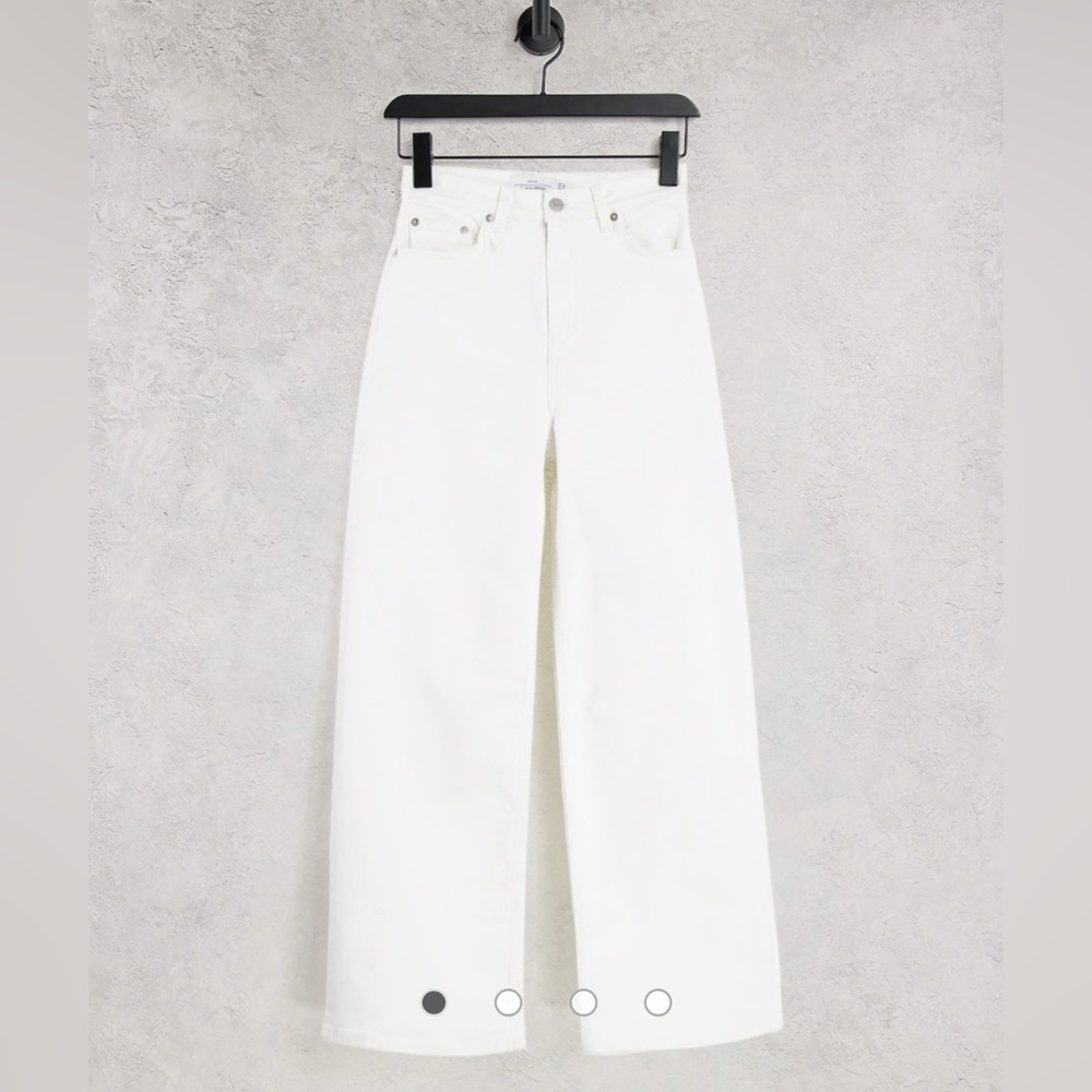 & Other Stories wide high-rise cropped jeans
